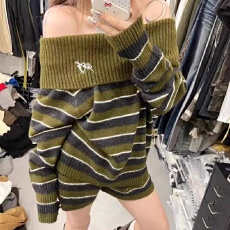 批发套装韩系<b class='q'>条纹</b>休闲<b class='q'>裤</b>早秋款一字肩长袖毛衣高腰短<b class='q'>裤</b>针织两件套