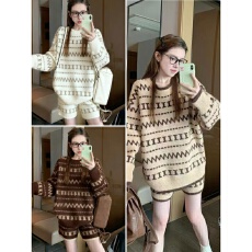 批发（<b class='q'>套装</b>）字母提花圆领毛衣<b class='q'>套装</b>女秋冬复古慵懒休闲针织短裤两件套