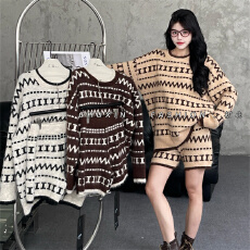 批发<b class='q'>套装</b>字母提花圆领毛衣<b class='q'>套装</b>女秋冬复古慵懒休闲针织短裤两件套