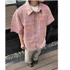 批发夏季粉红泡泡纱短袖衬衫男生高级少年感沙滩旅游氛围感衬衣外搭潮