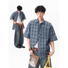 批发原版泡泡纱 格子短袖衬衫男女夏季新款褶皱纹理感慵懒衬衣外套