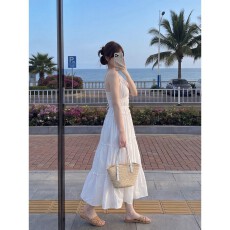 批发实拍有货 长款A字<b class='q'>连衣裙</b> 仙女白色蛋糕裙吊带长裙