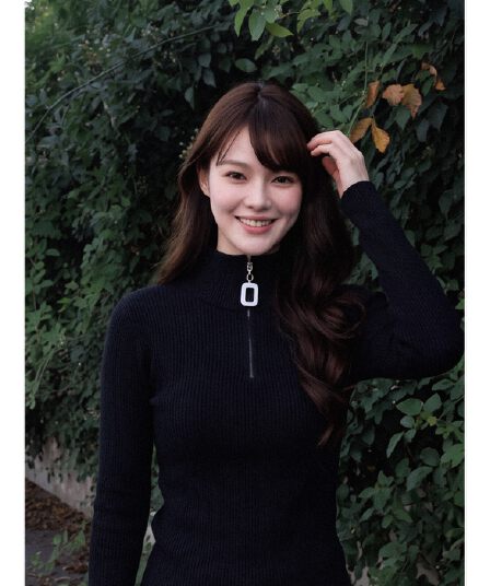 실사 재고 있음 검정색 지퍼 반하이넥 니트 기본 셔츠 여성 가을 겨울 올해 인기 아름다운 인사이드 가져 가라. 스웨터