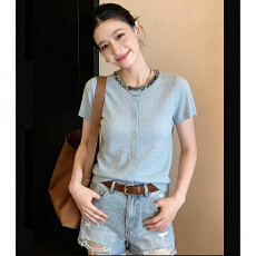 批发蓝色<b class='q'>针织</b><b class='q'>开衫</b>女薄款2026新款爆款夏季冰丝<b class='q'>针织</b>短袖镂空<b class='q'>针织</b>衫上衣