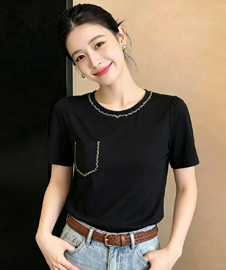2026 새로운 라운드 넥 티셔츠 출퇴근 작은 샤넬 스타일 무거운 작업 비즈 박기 패션 디자인 센스 다용도 맨위