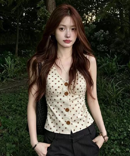 높은 품질 150 작은 짧은 남자 도트 무늬 민소매 조끼 여성 여름 슬림해 보이는 핫걸 맨위 아름다운 행침 목 슬립