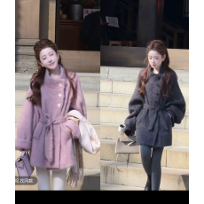 批发拉绒贵气大衣系列