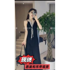 闹闹专属醋酸肌理感吊带连衣裙斜裁简奢优雅感超长裙子夏