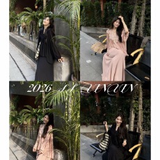 批发气质<b class='q'>蕾丝</b>刺绣拼接V领上衣半身裙套装女2026春新款小众<b class='q'>两件套</b>女