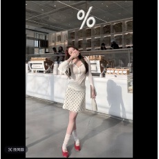 批发喇叭袖修身显瘦百搭打底上衣 十提花波点半身裙