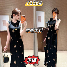 批发亭禾<b class='q'>香云纱</b>“100人丝”质感线 长款显瘦刺绣<b class='q'>连衣裙</b>