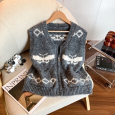 批发实拍~韩国东大门2025秋冬复古拉链蝴蝶<b class='q'>图案</b>口袋针织<b class='q'>背心</b>马甲女