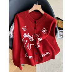 批发实拍新年穿搭冬季羊绒针织打底衫女内搭巨好看的冬装短款开衫外套