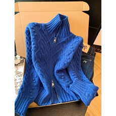 批发实拍小个子温柔风高领<b class='q'>毛衣</b>女秋冬拉链设计感小众<b class='q'>短款</b>麻花针织外套