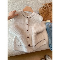 批发实拍 高级感线条坑条针织<b class='q'>开衫</b>马甲女春季新款宽松显瘦背心