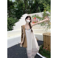 批发实拍实价~复古民族度假风流苏<b class='q'>蕾丝</b>吊带连衣裙