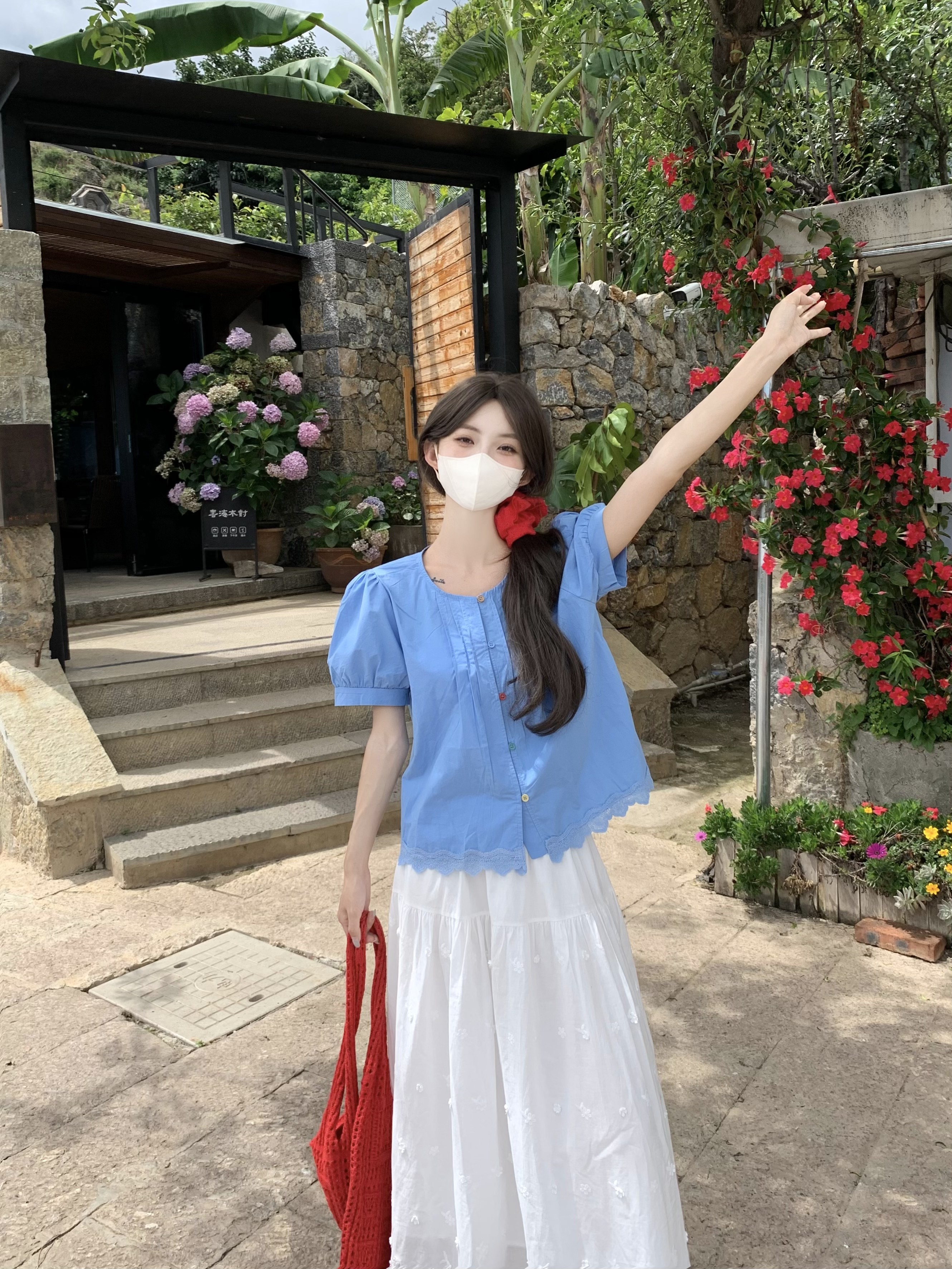 실사 정가 한 부서 미니멀리즘 색상 버튼 레이스 패치워크 플리츠 디자인 다용도 작은 셔츠 셔츠
