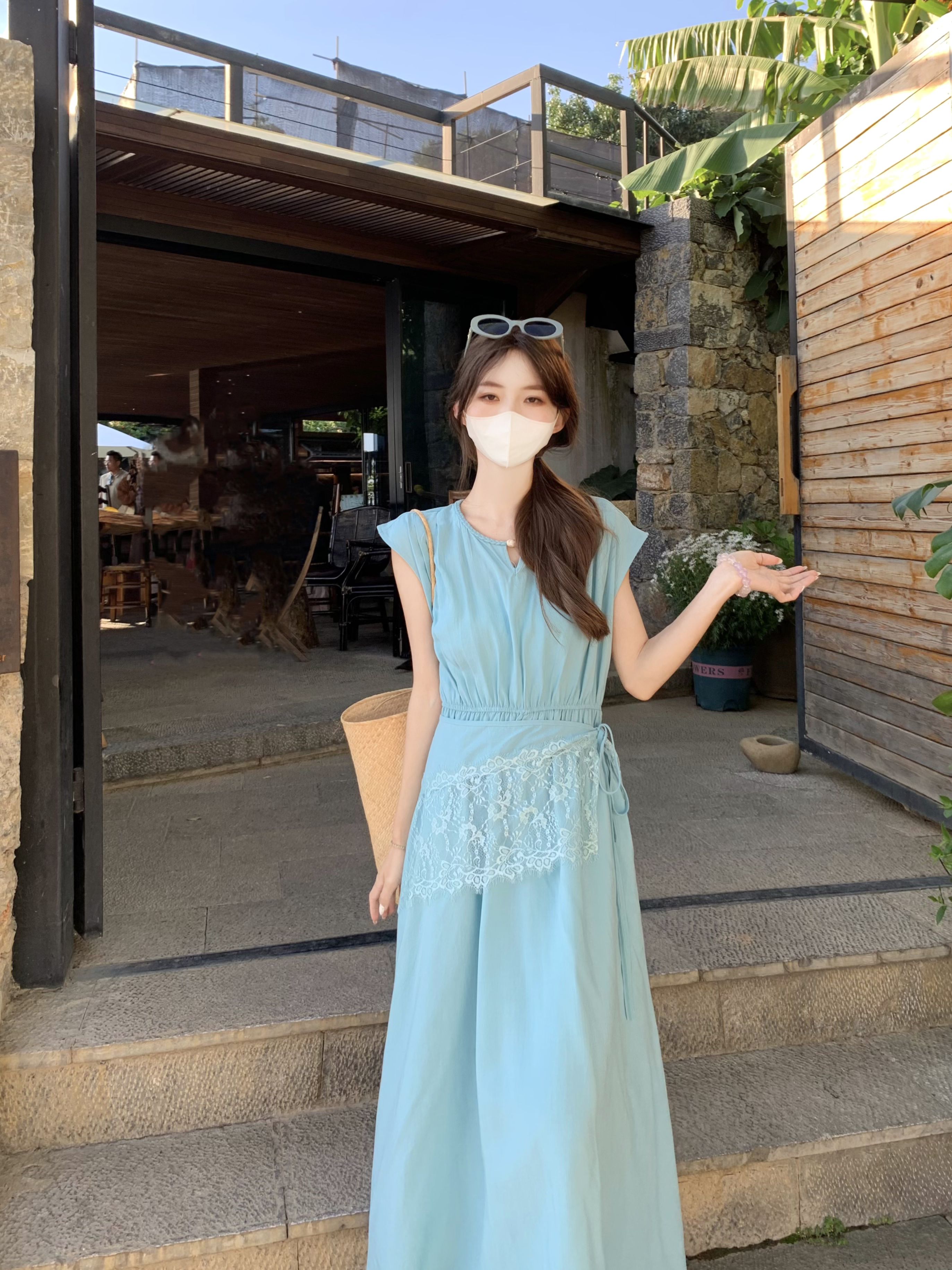 실사 정가 휴가 바람 작은 대중 레이스 칼라 레이스업 방귀 커튼 허리 수축 슬림해 보이는 드레스