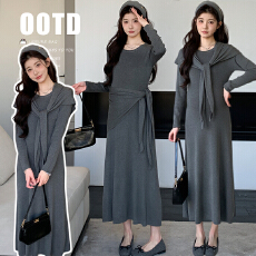 2026春季新款孕妇洋气简约针织披肩长款连衣裙