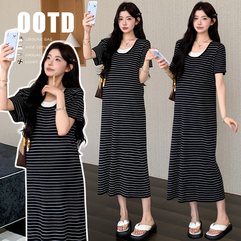 2026 여름 새로운 스트라이프 패치워크 색상 니트 드레스 임신 엄마 고급 센스 슬림해 보이는 다용도 롱 스커트