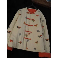 批发浪漫惬意撞色盘扣小马印花设计款加棉宽松休闲国风棉衣