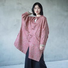 批发春季文艺复古盘扣宽松蝙蝠袖中长款<b class='q'>外套</b>