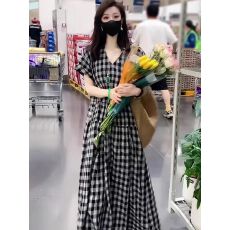 批发夏季格子<b class='q'>连衣裙</b>女新款短袖时尚<b class='q'>宽松</b>显瘦气质印花棉麻衬衫裙子