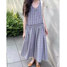 批发格纹背心连衣裙藤萝紫格<b class='q'>无袖</b>慵懒法式度假中长裙女夏季