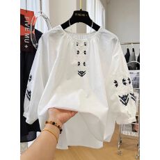 批发重工<b class='q'>刺绣</b>纯棉圆领七分袖上衣女夏季娃娃衫宽松<b class='q'>衬衫</b>小衫
