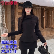 批发画解WAHJU智秀感秋<b class='q'>冬</b>时尚设计感气质修身黑色外套半裙