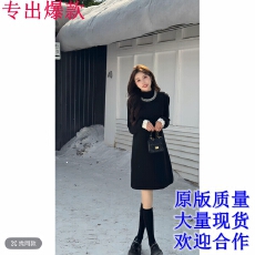 批发高级感千金套装女纯色显瘦上衣巨好看的两件套冬装新款无袖连衣裙
