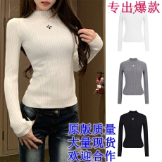 批发白色显瘦秋冬高级感气质高领弹力针织显瘦打底衫长袖修身针织衫