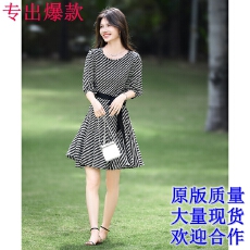 批发法式优雅系带收腰A字裙25夏新时尚<b class='q'>荷叶</b>大裙摆显瘦<b class='q'>连衣裙</b>