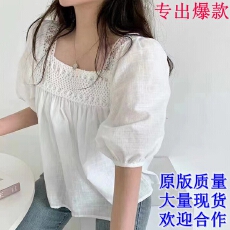 批发韩国东大门减龄勾花<b class='q'>镂空</b>锁骨方领娃娃衬<b class='q'>衫</b>女夏季宽松泡泡袖上衣