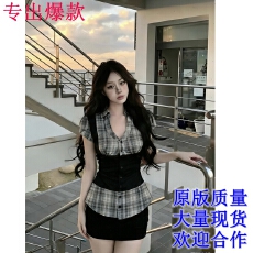 批发怀旧胶片 夏季新款古早vintage设计感假两件收腰上衣辣妹半裙套装
