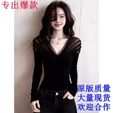 批发<b class='q'>时尚</b>轻奢风黑色网纱拼接长袖上衣2026春季新款温柔气质显瘦<b class='q'>打底衫</b>
