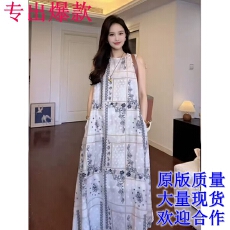 轻奢气质名媛印花无袖连衣裙女装2025夏季新款休闲显瘦法式长裙子
