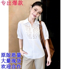 批发白色短袖衬衫女款2026新款超火减龄冷淡系特别独特超好看单穿上衣