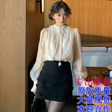 批发Moby 香榭琉璃 法式气质蕾丝翻领天丝衬衫女精致内搭打底上衣秋<b class='q'>冬</b>