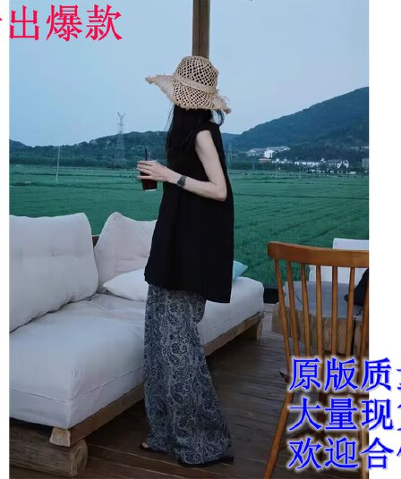 2026 슈퍼 화재 여름 드레스 전체 집합 느긋한 느슨함 센스 착용 가져 가라. 아마 조끼 프린트 와이드 레그 팬츠 캐주얼 세트 여성