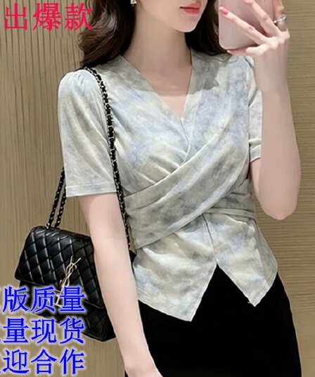 프랑스식 우아함 편안함 분위기 센스 절묘한 디자인 센스 V넥 반팔 여성 셔츠 여름 허리 수축 슬림해 보이는 트임 맨위