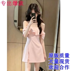 批发2026夏季新款小众露肩设计感连衣裙女韩版时尚百搭吊带裙气质短裙