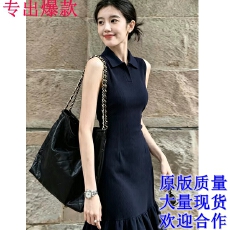 批发夏日绝美不撞款polo裙老钱风通勤藏青色翻领背心鱼尾针织<b class='q'>连衣裙</b>女