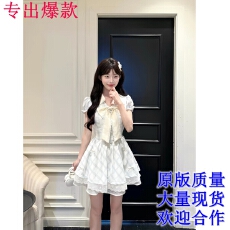 批发桔梗house 浅蓝蝶梦清新格纹短裙子泡泡袖翻领双层蕾丝下摆连衣裙
