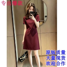 批发法式高级感时尚百搭短袖连衣裙女2026夏季新款设计感优雅气质裙子