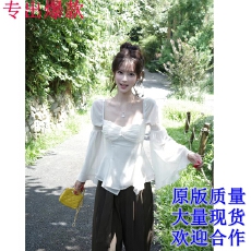批发谢不肉 方领抽褶<b class='q'>喇叭袖</b>荷叶边<b class='q'>雪纺衫女</b>温柔上衣