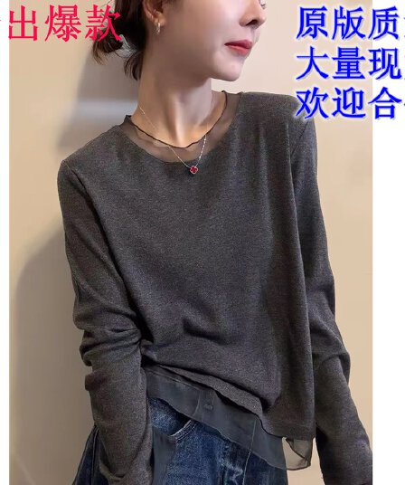 페이크 레이어드 레이스 망사 패치워크 긴팔 티셔츠 여성 이른 가을 새로운 디자인 센스 라운드 넥 인사이드 가져 가라. 기본 셔츠 맨위