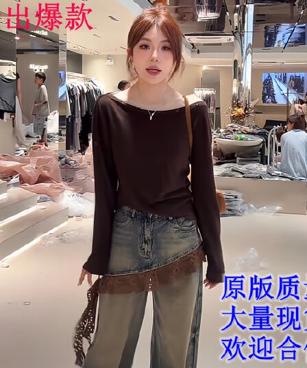 비스듬한 어깨 페이크 레이어드 만나는 여성 이른 가을 맨위 슬림해 보이는 인사이드 가져 가라. 기본 셔츠