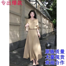 批发凌茜恣禾梦境回廊法式赫本风收腰显瘦气质高级感中长款连衣裙
