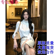 批发从一时刻万境法式手工褶立领<b class='q'>泡泡袖</b>衬衫高腰直筒半裙通勤套装